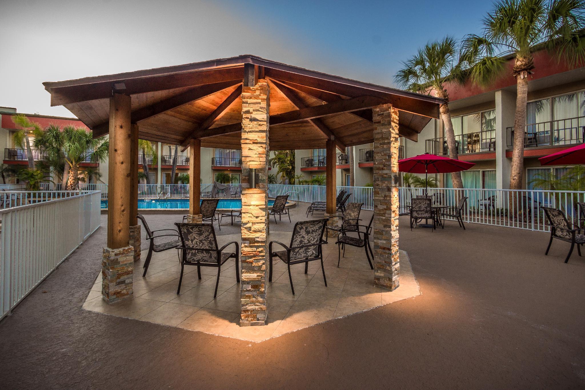 La Quinta By Wyndham Clearwater Central Exterior photo